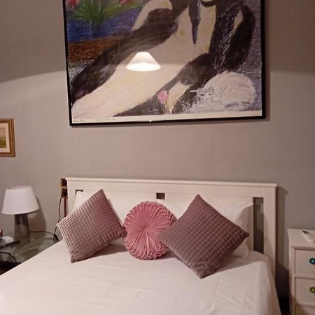 B&B Califano- 2 Leoni Verona Bagian luar foto