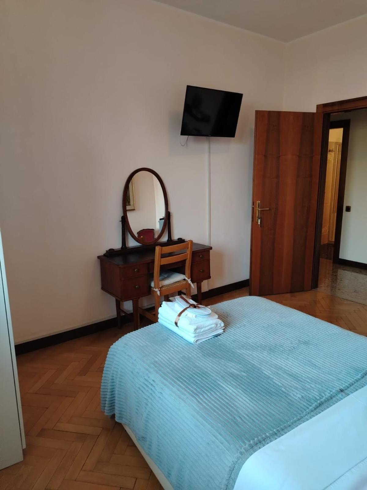 B&B Califano- 2 Leoni Verona Bagian luar foto