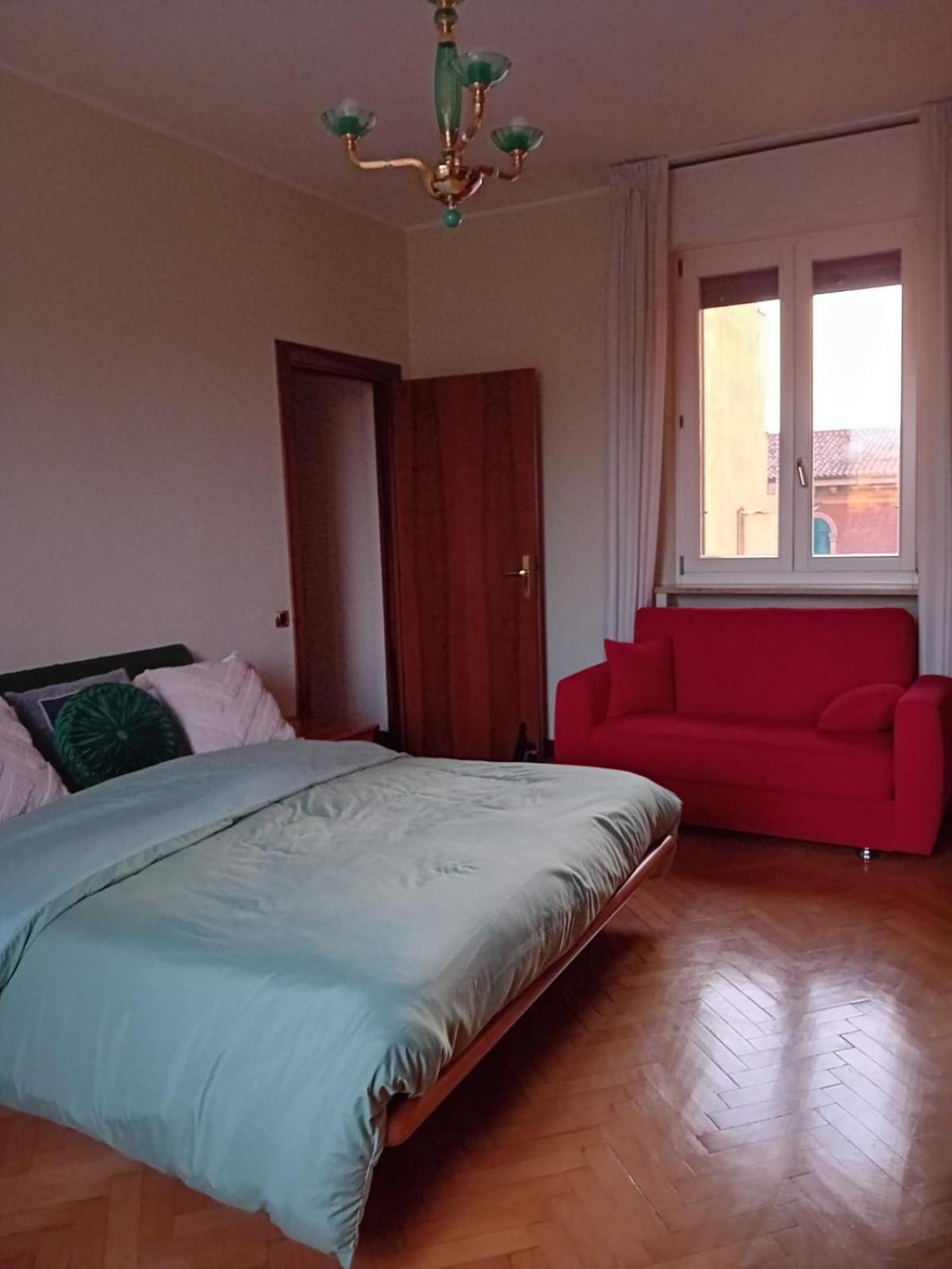 B&B Califano- 2 Leoni Verona Bagian luar foto